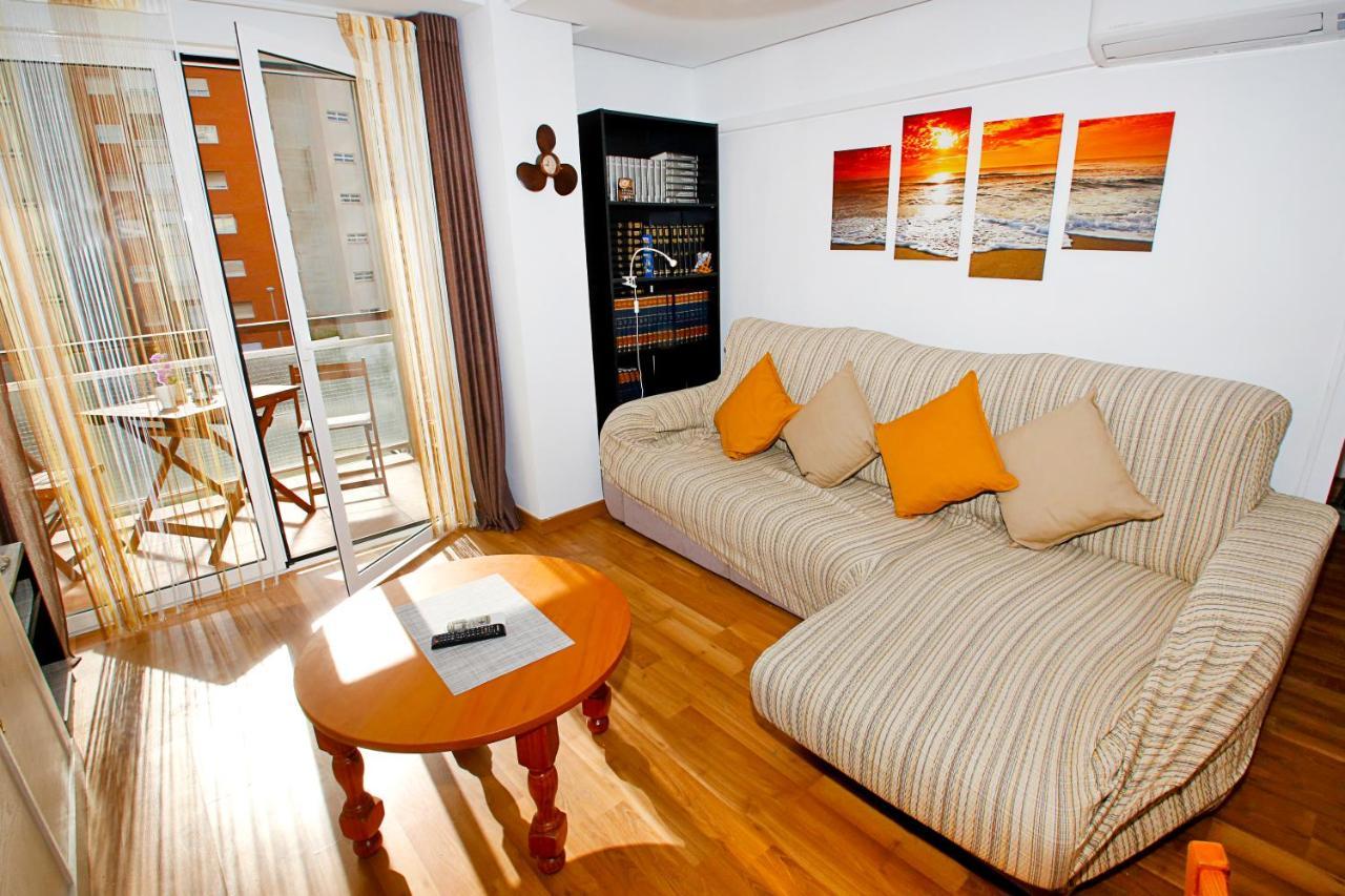 Turina Apartment -Ac Near Beach Alicante Exterior foto